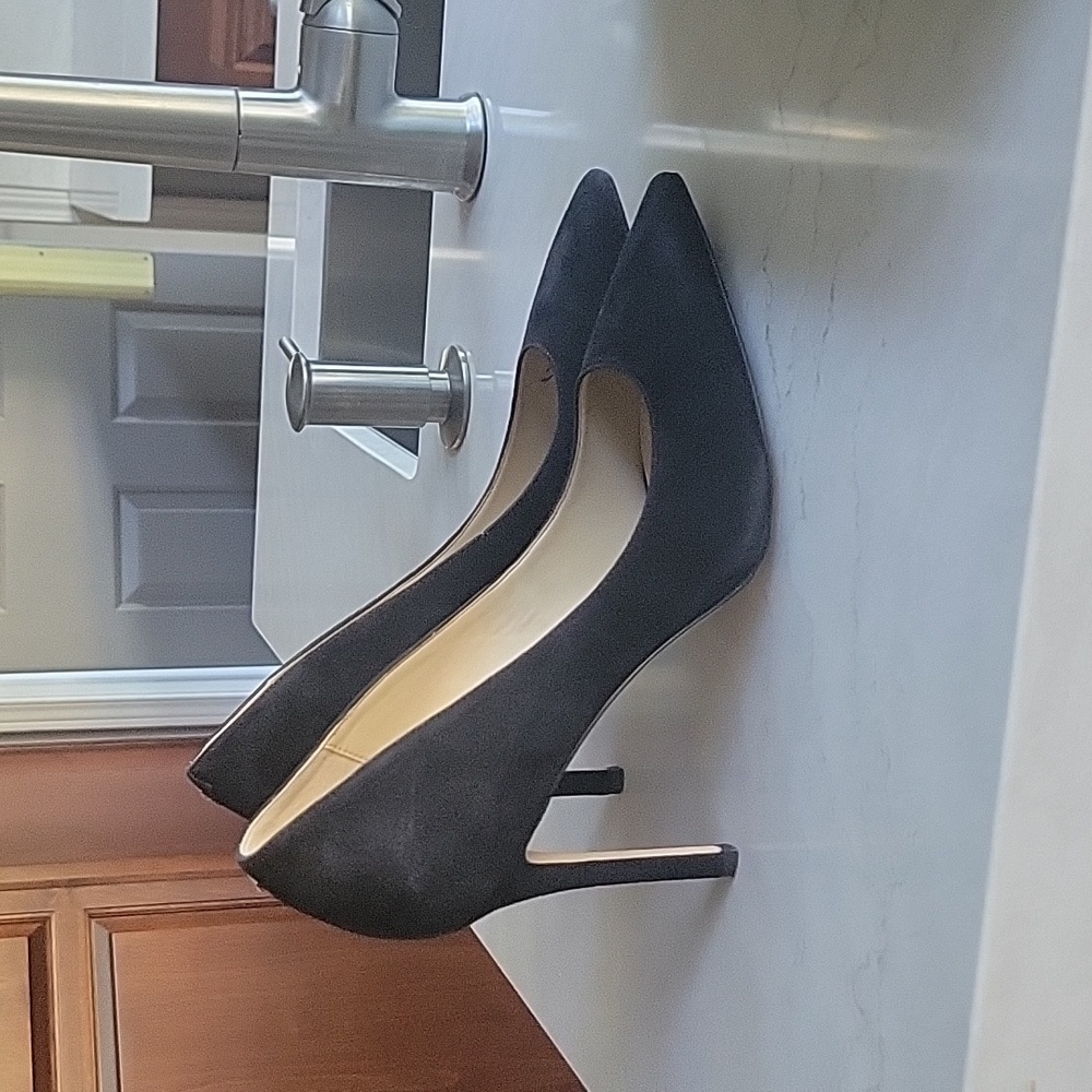 Sam Edelman black suede heels